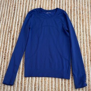 lululemon athletica Women's Blue Crew Neck Sweater
